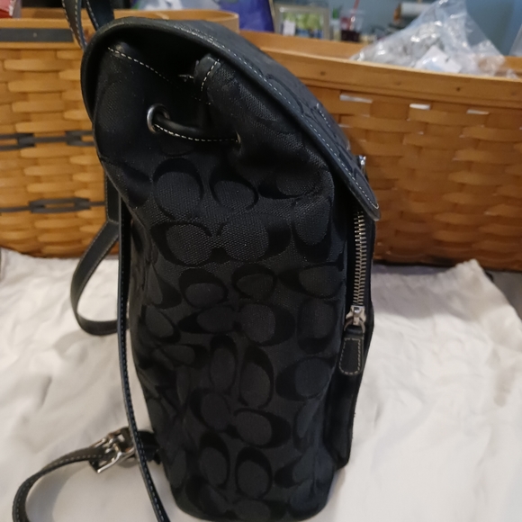 LIKE-NEW!! COACH BACKPACK PURSE - Picture 7 of 16
